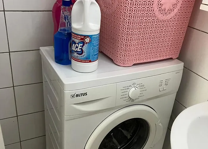 3 Odalı Bahçeli Bbq Kalbinde Ev *