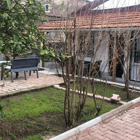 3 Odali Bahceli Bbq Kalbinde Ev 安塔利亚