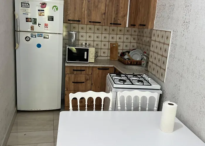 3 Odali Bahceli Bbq Kalbinde Ev Lägenhet *